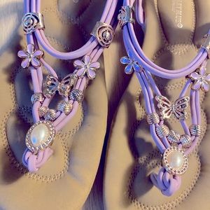 Strapped sandals